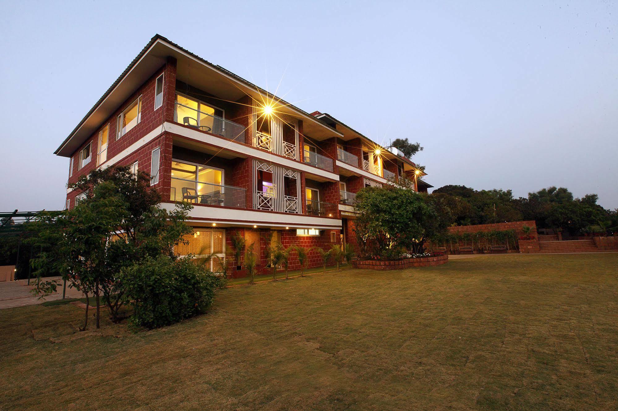 Bella Vista Resort Mahābaleshwar Eksteriør billede
