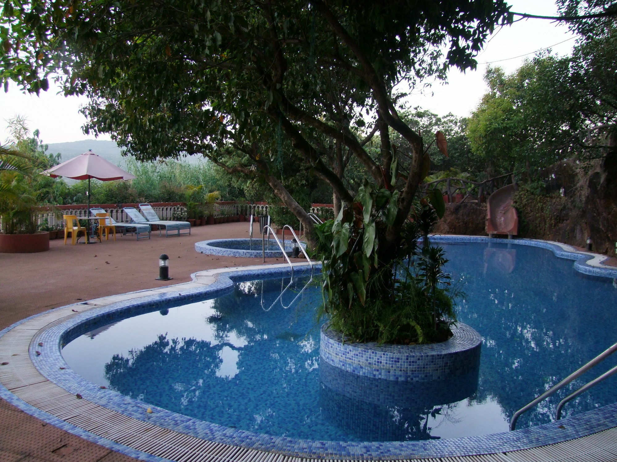 Bella Vista Resort Mahābaleshwar Eksteriør billede